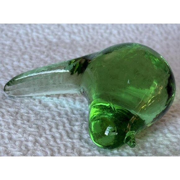 BRIGHT GREEN HAND BLOWN ART GLASS BIRD POLISHED 3” Long 1 3/4” High - Picture 7 of 11